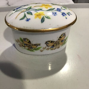 Caverswall Fine Bone China Trinket Box Butterflies Flowers Gold Trim Made in Eng